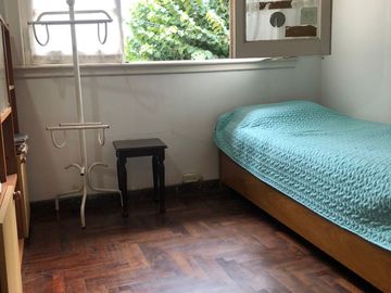 Casa en venta c/ cochera en Quilmes