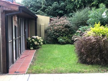 Casa en venta c/ cochera en Quilmes
