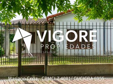 Casa en venta c/ cochera en Lomas de Zamora