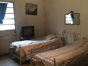 Casa en venta c/ cochera en Lomas de Zamora