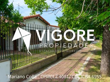 Casa en venta c/ cochera en Lomas de Zamora