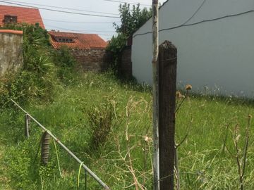 Casa en venta c/ cochera en Lomas de Zamora