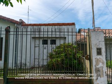 Casa en venta c/ cochera en Lomas de Zamora