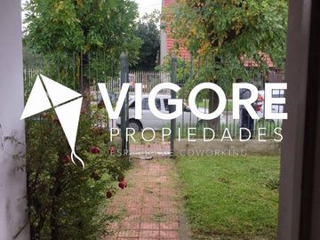 Casa en venta c/ cochera en Lomas de Zamora