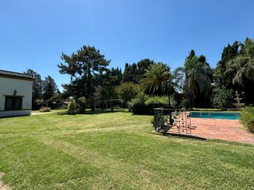 Casa quinta en venta de 5320m2 ubicado en Ezeiza