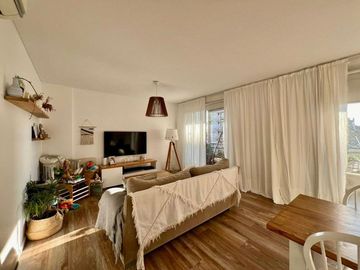 VENTA DEPTO 4 AMB C/2 COCHERAS -  CASTELAR