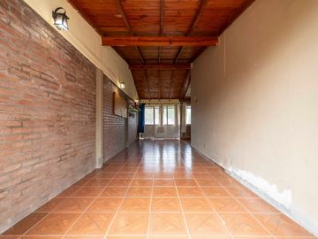 VENTA CASA 1 DORM ROLDÁN VILLA FLORES ACEPTA PERM.