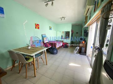 DEPARTAMENTO 2 AMBIENTES CON BALCON Y TERRAZA PROPIA - MONTE CASTRO