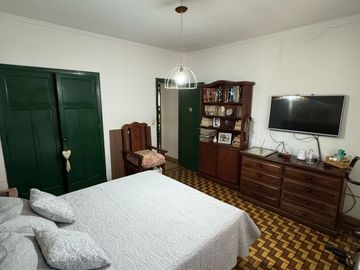 Casa quinta en venta de 3 ambientes de 2500 metros de lote.