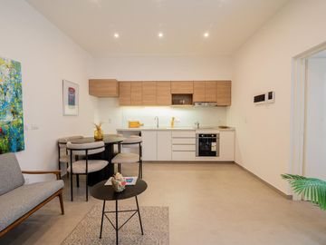 Venta PH 3 ambientes con patio y terraza reciclado a nuevo integramente