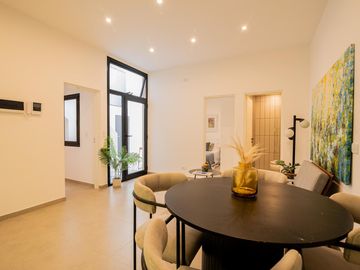 Venta PH 3 ambientes con patio y terraza reciclado a nuevo integramente