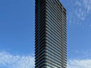 Departamento 4 ambientes con dependencia en L´avenue Libertador con vista al Polo