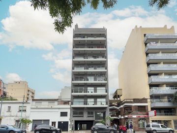 Venta Departamento monoambiente balcón Flores