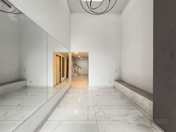 Venta Departamento monoambiente balcón Flores