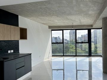 Venta/ Alquiler Duplex Mansion Botanico con terraza propia