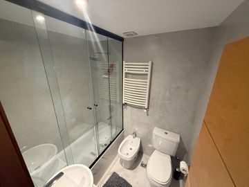 Departamento en venta de tres dormitorios en 50 e 26 y 27