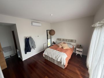 Departamento en venta de tres dormitorios en 50 e 26 y 27