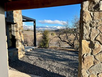 Excelente casa con impactante vista