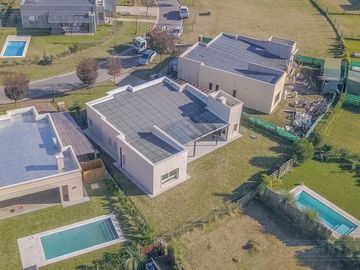 Casa en  Barrio Santo Tomás