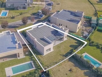 Casa en  Barrio Santo Tomás