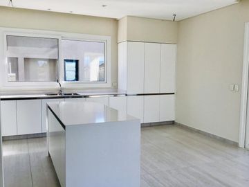 Casa en venta El Yacht Nordelta