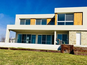 Casa en venta El Yacht Nordelta