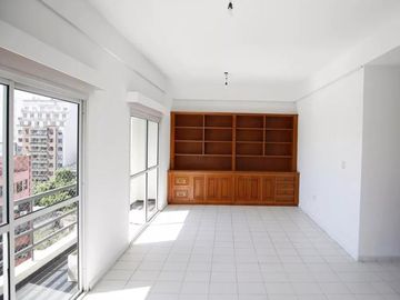 Departamento en venta - 3 Dormitorios 2 Baños - Cocheras - 169Mts2 - La Plata