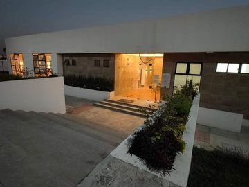 Departamento en  venta en Lomas del Pedregal sobre periferico ecologico