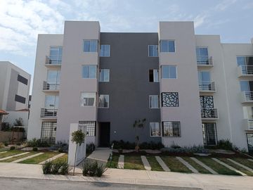 Departamento en  venta en Lomas del Pedregal sobre periferico ecologico