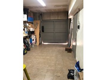 VENTA CASA RECICLADA 3 DORM PISCINA - OLIVOS