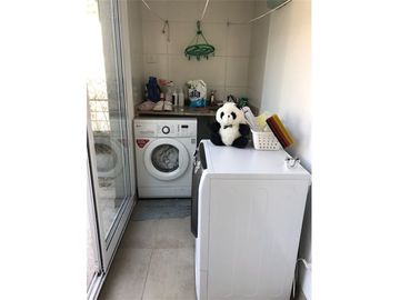 VENTA CASA RECICLADA 3 DORM PISCINA - OLIVOS