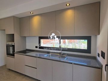 Casa estrenar lista para mudarte en venta. Barrio Santa Sofia. Pilar