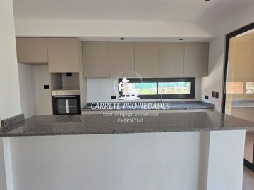 Casa estrenar lista para mudarte en venta. Barrio Santa Sofia. Pilar