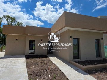 Casa estrenar lista para mudarte en venta. Barrio Santa Sofia. Pilar