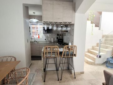 PARA TI QUE BUSCAS LA MEJOR UBUCACION DENTRO DE PERIFERICO TOTALMENTE REMODELADA