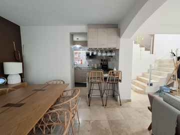 PARA TI QUE BUSCAS LA MEJOR UBUCACION DENTRO DE PERIFERICO TOTALMENTE REMODELADA