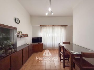 PH 3 ambientes en PLANTA BAJA con patio en Chauvín. 49 m2 cub.