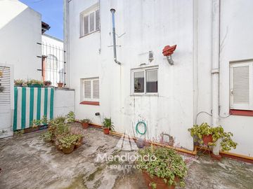 PH 3 ambientes en PLANTA BAJA con patio en Chauvín. 49 m2 cub.