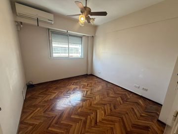 Departamento 3 ambientes en Torres Prefectura excelente estado -Wilde Centro