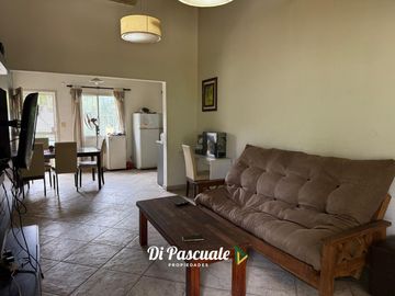 VENTA Casa 3 Ambientes en Calle Privada Con Parque y Pileta - Paso Del Rey (Villa Zapiola)