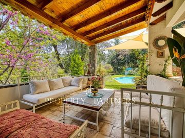 Casa colonial en condominio El Arrayán