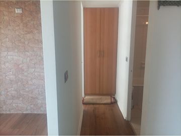 VIVABIEN PROPIEDADES VENDE DEPARTAMENTO EN BOSQUE INGLES