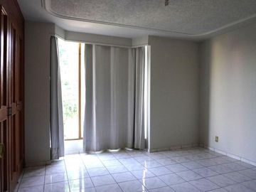 Casa en Colonia Mirador del Sol a 1.5 cuadras de Av. Moctezuma y Av. Patria