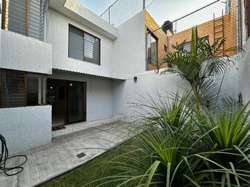 Casa en Colonia Mirador del Sol a 1.5 cuadras de Av. Moctezuma y Av. Patria