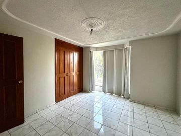 Casa en Colonia Mirador del Sol a 1.5 cuadras de Av. Moctezuma y Av. Patria