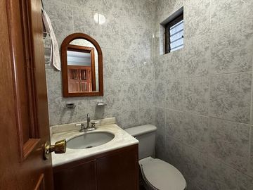 Casa en Colonia Mirador del Sol a 1.5 cuadras de Av. Moctezuma y Av. Patria