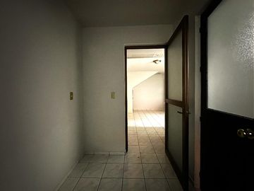 Casa en Colonia Mirador del Sol a 1.5 cuadras de Av. Moctezuma y Av. Patria