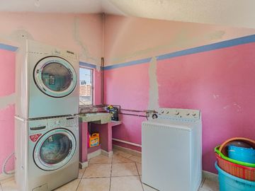 🏡 ¡Gran oportunidad! Inmueble con uso de suelo mixto en excelente ubicación