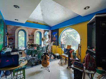 🏡 ¡Gran oportunidad! Inmueble con uso de suelo mixto en excelente ubicación