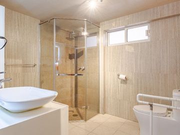 🏡 ¡Gran oportunidad! Inmueble con uso de suelo mixto en excelente ubicación